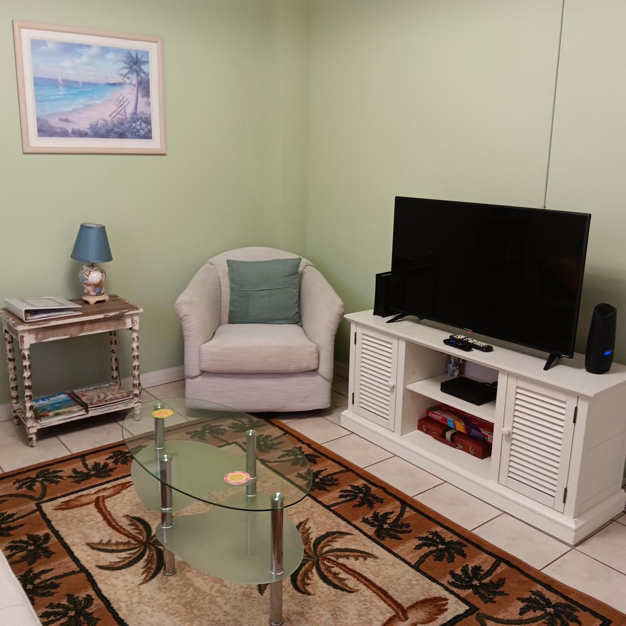 Cozy Beach Getaway Διαμέρισμα Κέιπ Κανάβεραλ Εξωτερικό φωτογραφία